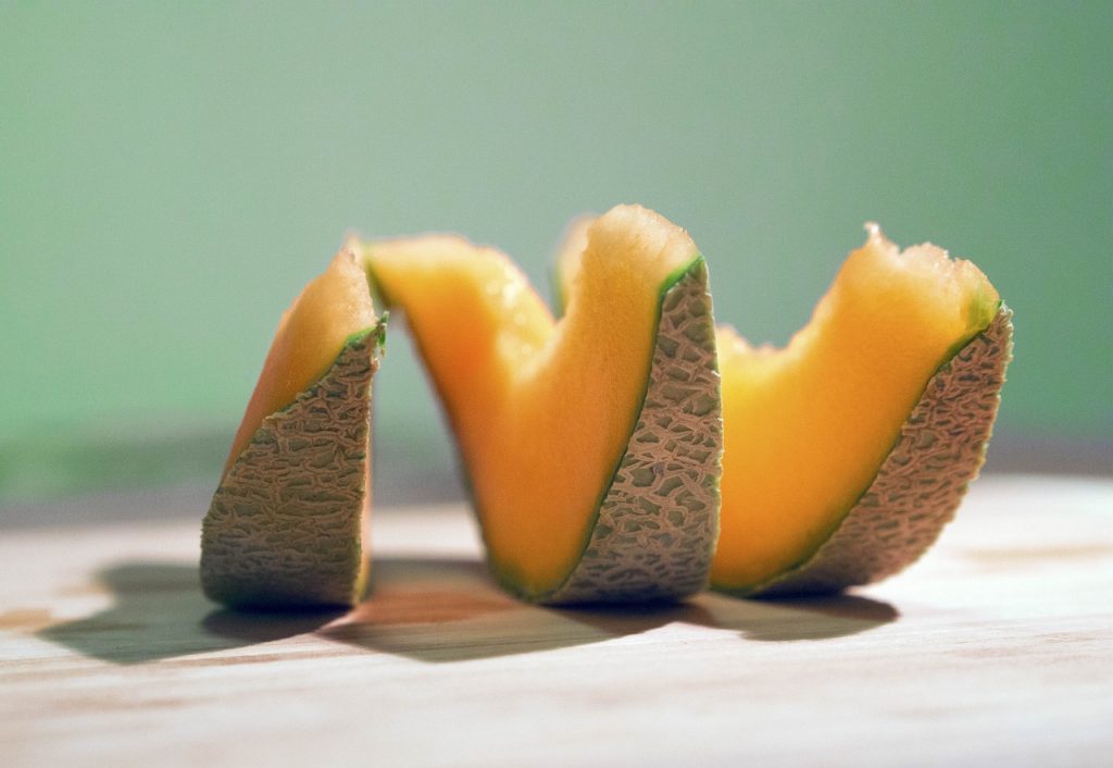 cantaloupe, fruit, melon-1262199.jpg